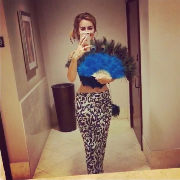 Hello Darlings! - Picture 4 of 16